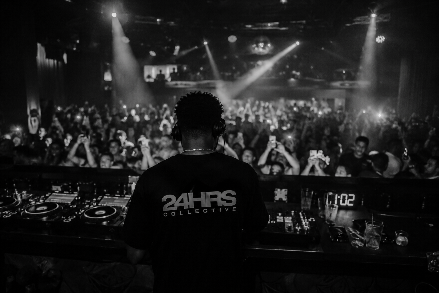24HRS DJ facing a packed floor, Amsterdam